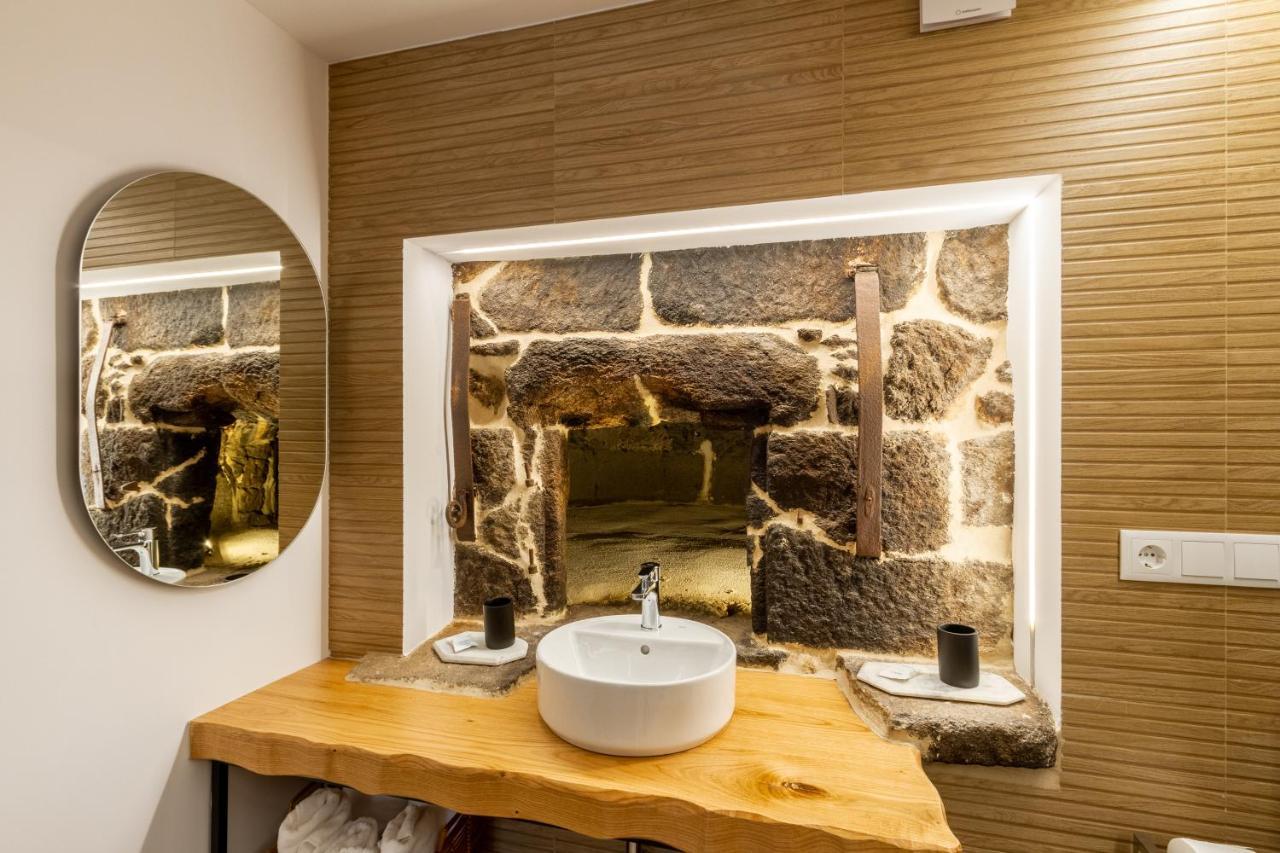 Alojamiento Turistico Caxide Parada De Sil Ribeira Sacra Kültér fotó